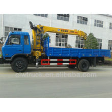 Low Price Dongfeng 6 tons truck with crane in Peru